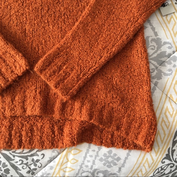 BP. Funnel Neck Bouclé Sweater Rust Brown Size XL New - Picture 8 of 12